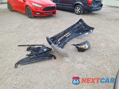 Zdjęcie 13 z 14 samochodu: 2019 CHEVROLET EQUINOX LT VIN:2GNAXKEV6K6201077 - miniatura