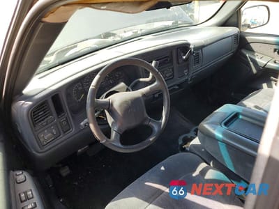 Zdjęcie 8 z 12 samochodu: 2001 CHEVROLET SILVERADO C1500 VIN:2GCEC19V811321663 - miniatura