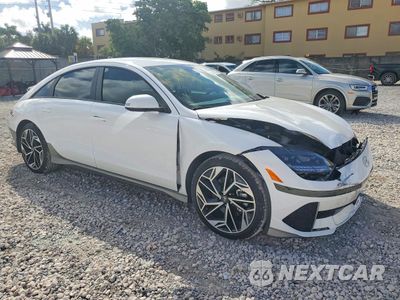 Czwarte zdjęcie samochodu z boku: 2025 HYUNDAI IONIQ 6 SEL VIN:KMHM34AA9SA114708 - miniatura