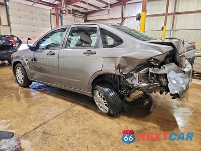 Drugie zdjęcie samochodu z przodu: 2010 FORD FOCUS SE VIN:1FAHP3FNXAW204571 - miniatura