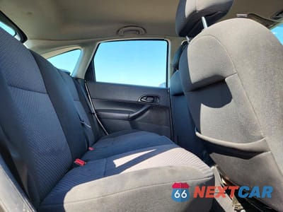 Zdjęcie 10 z 12 samochodu: 2007 FORD FOCUS ZX5 VIN:1FAHP37NX7W216520 - miniatura