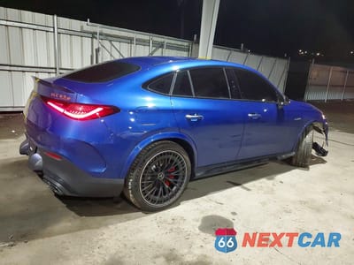 Trzecie zdjęcie samochodu z tyłu: 2025 MERCEDES-BENZ GLC COUPE 63 AMG S E PERFORMANCE VIN:W1NKJ8ABXSF411435 - miniatura