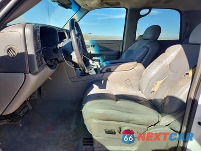 Zdjęcie 7 z 12 samochodu: 2004 CHEVROLET TAHOE K1500 VIN:1GNEK13Z54R151988 - miniatura