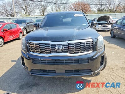 Piąte zdjęcie samochodu w środku: 2020 KIA TELLURIDE S VIN:5XYP6DHCXLG037350 - miniatura