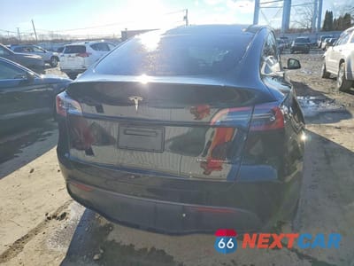 Zdjęcie 6 z 11 samochodu: 2022 TESLA MODEL Y VIN:7SAYGDEE6NA014407 - miniatura