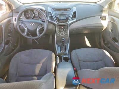 Zdjęcie 8 z 11 samochodu: 2016 HYUNDAI ELANTRA SE VIN:5NPDH4AE0GH749261 - miniatura
