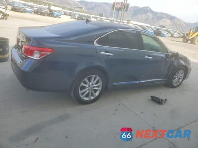 Trzecie zdjęcie samochodu z tyłu: 2011 LEXUS ES 350 BASE VIN:JTHBK1EGXB2423513 - miniatura
