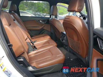 Zdjęcie 11 z 14 samochodu: 2018 AUDI Q7 PRESTIGE VIN:WA1VAAF73JD043006 - miniatura
