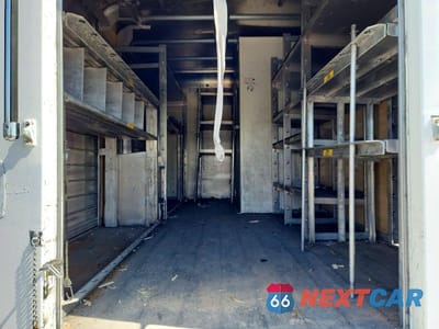 Zdjęcie 10 z 13 samochodu: 2015 CHEVROLET EXPRESS REFRIGERATED BOX TRUCK VIN:1GB6G5CG7F1110806 - miniatura