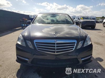 Piąte zdjęcie samochodu w środku: 2013 MERZ E-CLASS VIN:WDDHF5KB3DA688031 - miniatura