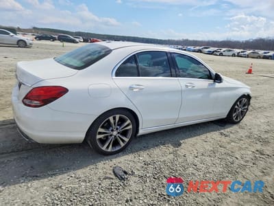 Trzecie zdjęcie samochodu z tyłu: 2016 MERCEDES-BENZ C 300 VIN:55SWF4JB2GU163596 - miniatura