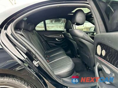 Zdjęcie 7 z 10 samochodu: 2022 MERCEDES-BENZ E 350 VIN:W1KZF8DB9NB093134 - miniatura