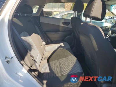 Zdjęcie 11 z 13 samochodu: 2020 HYUNDAI KONA SEL VIN:KM8K2CAA4LU463666 - miniatura