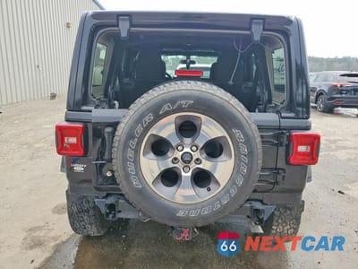 Zdjęcie 6 z 12 samochodu: 2018 JEEP WRANGLER UNLIMITED SAHARA VIN:1C4HJXEGXJW323176 - miniatura