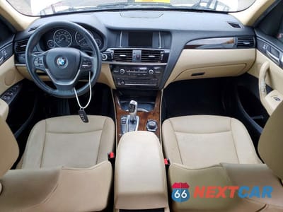 Zdjęcie 8 z 12 samochodu: 2017 BMW X3 SDRIVE28I VIN:5UXWZ7C35H0V92648 - miniatura