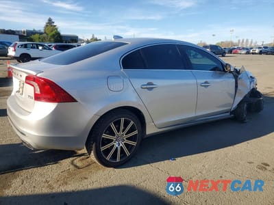 Trzecie zdjęcie samochodu z tyłu: 2016 VOLVO S60 PREMIER VIN:LYV402FK1GB089077 - miniatura