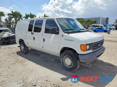 Czwarte zdjęcie samochodu z boku: 2006 FORD E250 DELIVERY VAN VIN:1FTNE24L06DA11542 - miniatura