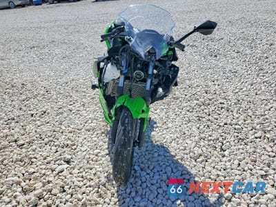 Drugie zdjęcie samochodu z przodu: 2024 KAWASAKI EX500 A VIN:ML5EXGJ10RDA12590 - miniatura