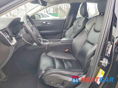 Zdjęcie 7 z 12 samochodu: 2021 VOLVO S60 T5 INSCRIPTION VIN:7JR102FL9MG113137 - miniatura