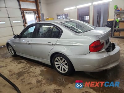 Drugie zdjęcie samochodu z przodu: 2007 BMW 328 I VIN:WBAVA37547NE27202 - miniatura
