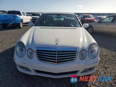 Piąte zdjęcie samochodu w środku: 2008 MERCEDES-BENZ E 350 4MATIC VIN:WDBUF87X18B309718 - miniatura