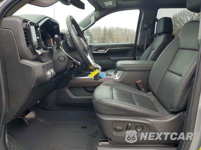 Zdjęcie 7 z 12 samochodu: 2025 GMC SIERRA K1500 SLT VIN:1GTUUDED7SZ271788 - miniatura