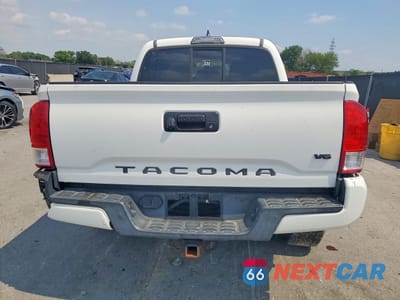 Zdjęcie 6 z 12 samochodu: 2016 TOYOTA TACOMA SR5 V6 VIN:3TMAZ5CNXGM002005 - miniatura