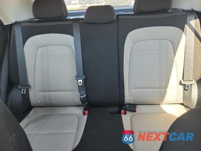 Zdjęcie 10 z 13 samochodu: 2020 HYUNDAI VENUE SEL VIN:KMHRC8A39LU046991 - miniatura