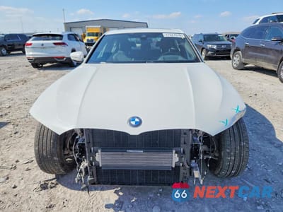 Piąte zdjęcie samochodu w środku: 2021 BMW 3ER 330XE VIN:3MW5P9J03M8B73282 - miniatura