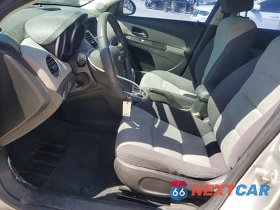 Zdjęcie 7 z 11 samochodu: 2014 CHEVROLET CRUZE LS VIN:1G1PA5SH9E7280942 - miniatura