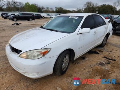 2002 TOYOTA CAMRY 4T1BF32K72U019546 - główne zdjęcie licytacji z USA - miniatura