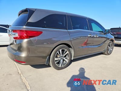 Trzecie zdjęcie samochodu z tyłu: 2018 HONDA ODYSSEY ELITE VIN:5FNRL6H93JB068123 - miniatura