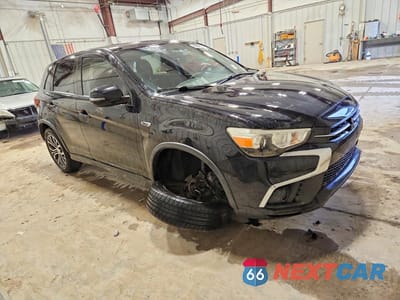 Czwarte zdjęcie samochodu z boku: 2019 MITSUBISHI OUTLANDER SPORT ES VIN:JA4AP3AUXKU005876 - miniatura