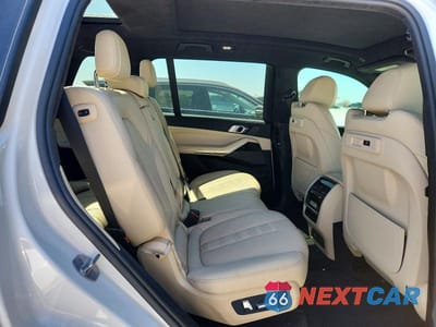 Zdjęcie 11 z 14 samochodu: 2020 BMW X7 VIN:5UXCW2C0XL9D04425 - miniatura