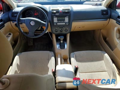 Zdjęcie 8 z 11 samochodu: 2008 VOLKSWAGEN JETTA S VIN:3VWJM71K58M105625 - miniatura