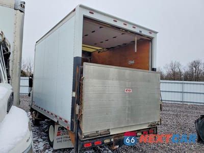 Drugie zdjęcie samochodu z przodu: 2016 ISUZU NPR BOX TRUCK VIN:54DB4W1B8GS807201 - miniatura