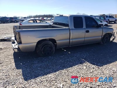 Trzecie zdjęcie samochodu z tyłu: 2002 CHEVROLET SILVERADO C1500 VIN:2GCEC19T721125231 - miniatura