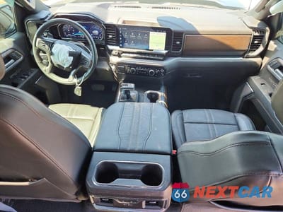 Zdjęcie 8 z 12 samochodu: 2025 CHEVROLET SILVERADO K1500 HIGH COUNTRY VIN:1GCUKJEL8SZ102049 - miniatura