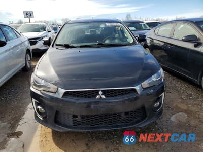 Piąte zdjęcie samochodu w środku: 2017 MITSUBISHI LANCER ES VIN:JA32V2FW3HU004905 - miniatura