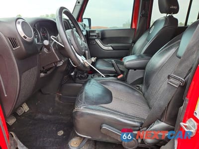 Zdjęcie 7 z 12 samochodu: 2014 JEEP WRANGLER UNLIMITED SPORT VIN:1C4BJWDG3EL182086 - miniatura