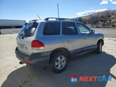 Trzecie zdjęcie samochodu z tyłu: 2005 HYUNDAI SANTA FE GLS VIN:KM8SC73D85U938654 - miniatura