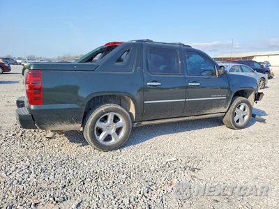 Trzecie zdjęcie samochodu z tyłu: 2013 CHEVROLET AVALANCHE LTZ VIN:3GNTKGE70DG299682 - miniatura
