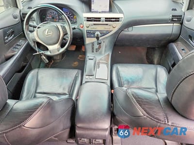 Zdjęcie 8 z 12 samochodu: 2013 LEXUS RX 350 BASE VIN:2T2BK1BA1DC198304 - miniatura