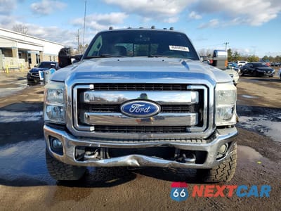Piąte zdjęcie samochodu w środku: 2011 FORD F350 SUPER DUTY VIN:1FT8W3BT9BEA89275 - miniatura