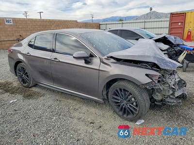 Czwarte zdjęcie samochodu z boku: 2021 TOYOTA CAMRY XSE VIN:4T1K61AK3MU580724 - miniatura