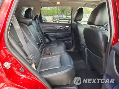 Zdjęcie 11 z 14 samochodu: 2018 NISSAN ROGUE SV VIN:5N1AT2MT0JC784459 - miniatura