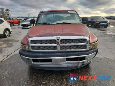 Piąte zdjęcie samochodu w środku: 2001 DODGE RAM 1500 VIN:3B7HC13Y91G800620 - miniatura