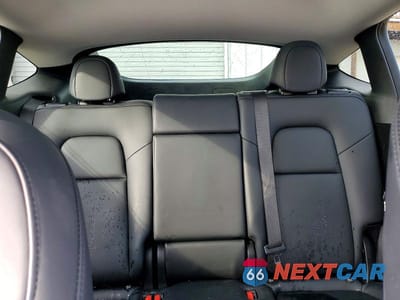Zdjęcie 10 z 13 samochodu: 2023 TESLA MODEL Y VIN:7SAYGDEE2PA063770 - miniatura