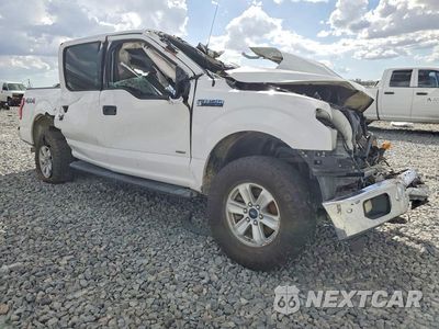 Czwarte zdjęcie samochodu z boku: 2016 FORD F150 SUPERCREW VIN:1FTEW1EP0GKE00817 - miniatura