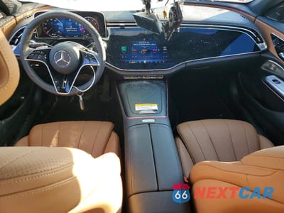 Zdjęcie 8 z 12 samochodu: 2025 MERCEDES-BENZ E 350 VIN:W1KLF4GB1SA156495 - miniatura